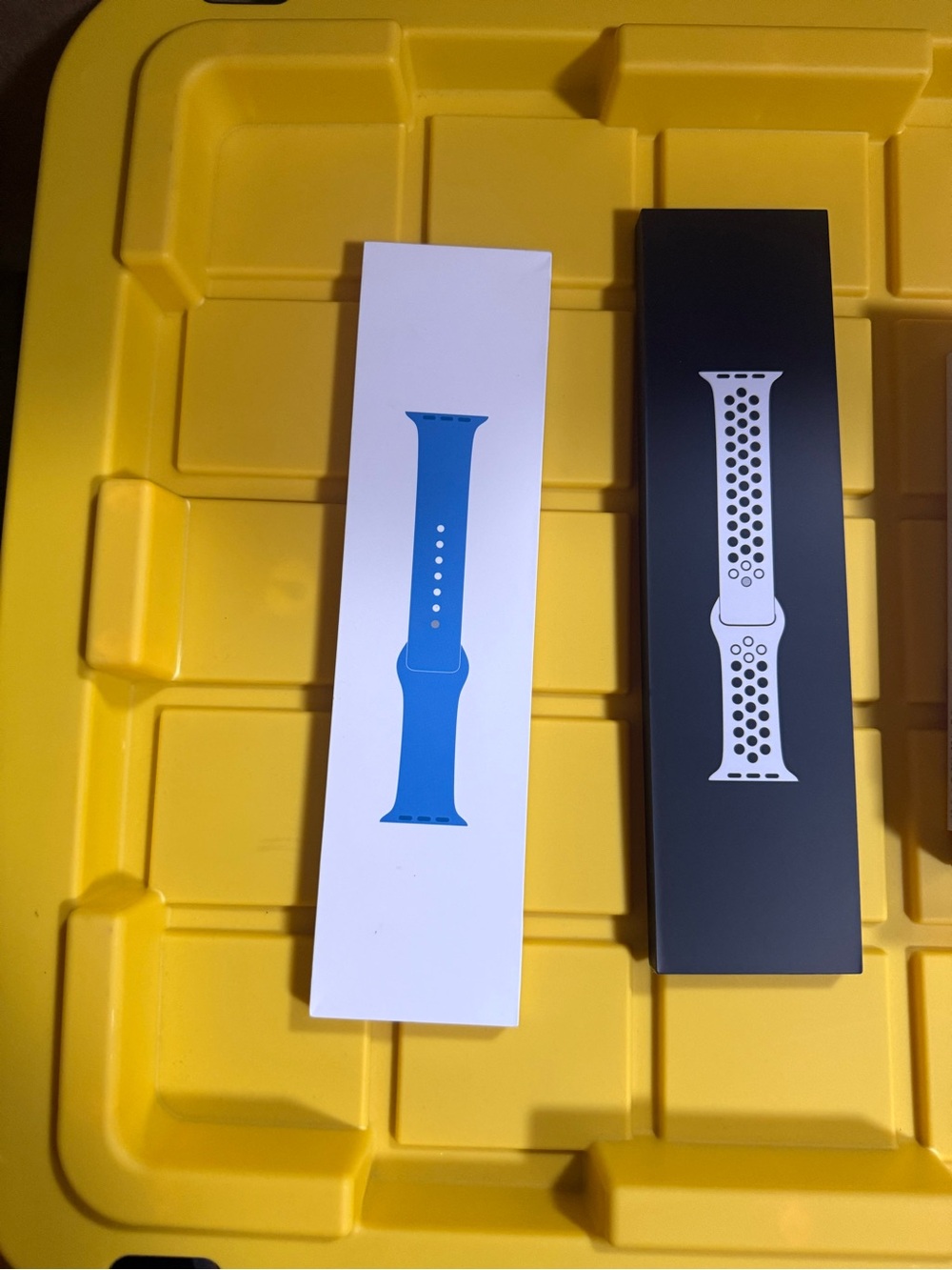 2 Brand New Apple Watch 40mm Bands